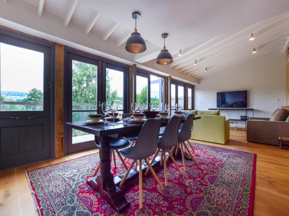Mercia House Вінчкомб Екстер'єр фото